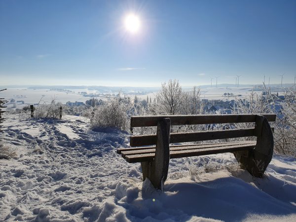 Winter in Altenheerse - Ruhebank